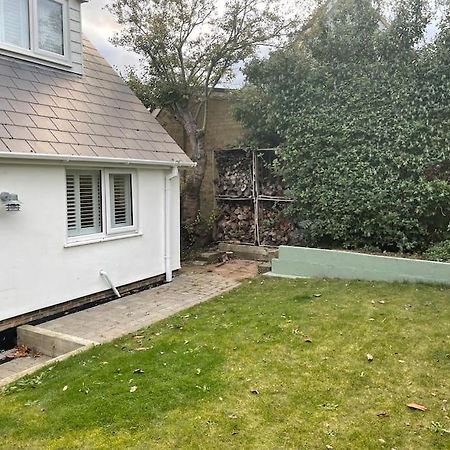 The Bolt Hole Hythe Panoramic Coast And Sea Views Villa Bagian luar foto