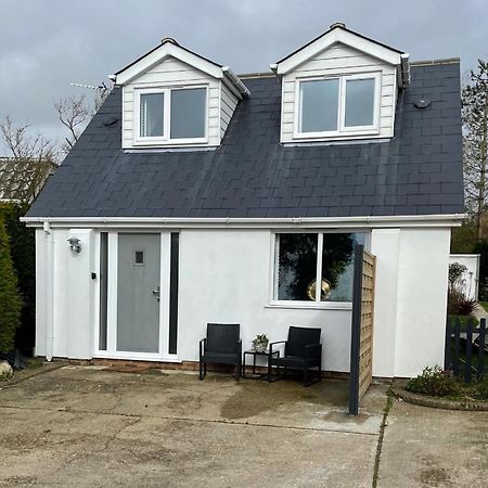 The Bolt Hole Hythe Panoramic Coast And Sea Views Villa Bagian luar foto