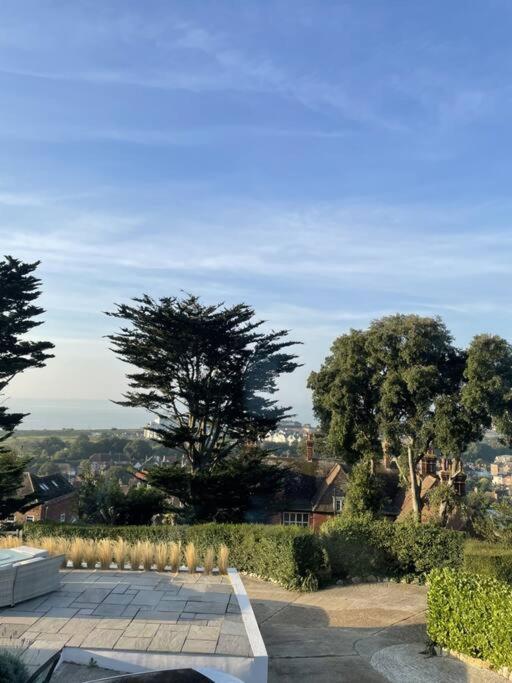 The Bolt Hole Hythe Panoramic Coast And Sea Views Villa Bagian luar foto