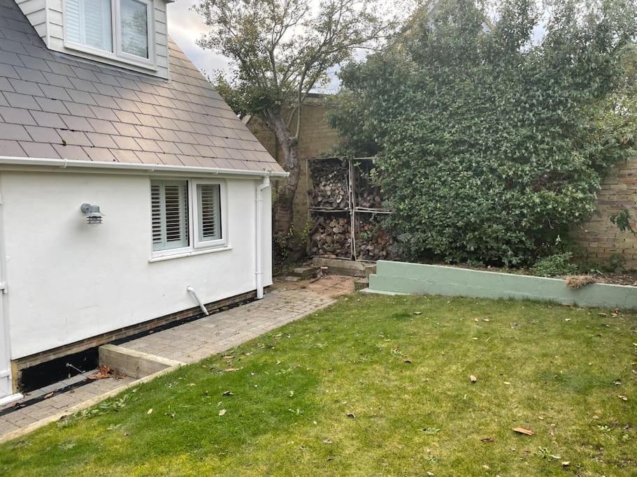 The Bolt Hole Hythe Panoramic Coast And Sea Views Villa Bagian luar foto